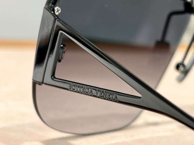 Picture of Bottega Veneta Sunglasses _SKUfw53760452fw